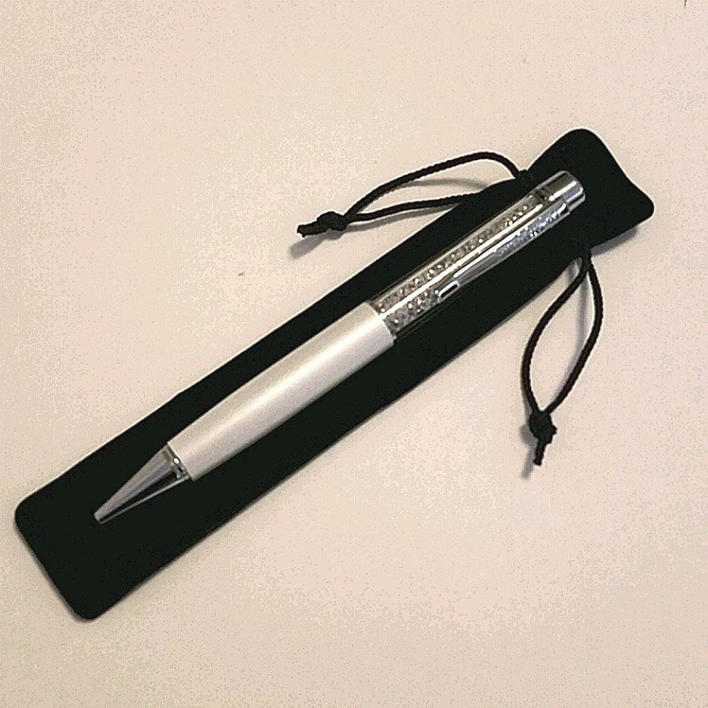 NWOT Swarovski Crystalline Pen
